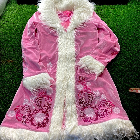 Love by candlelight velvet coat Clearance